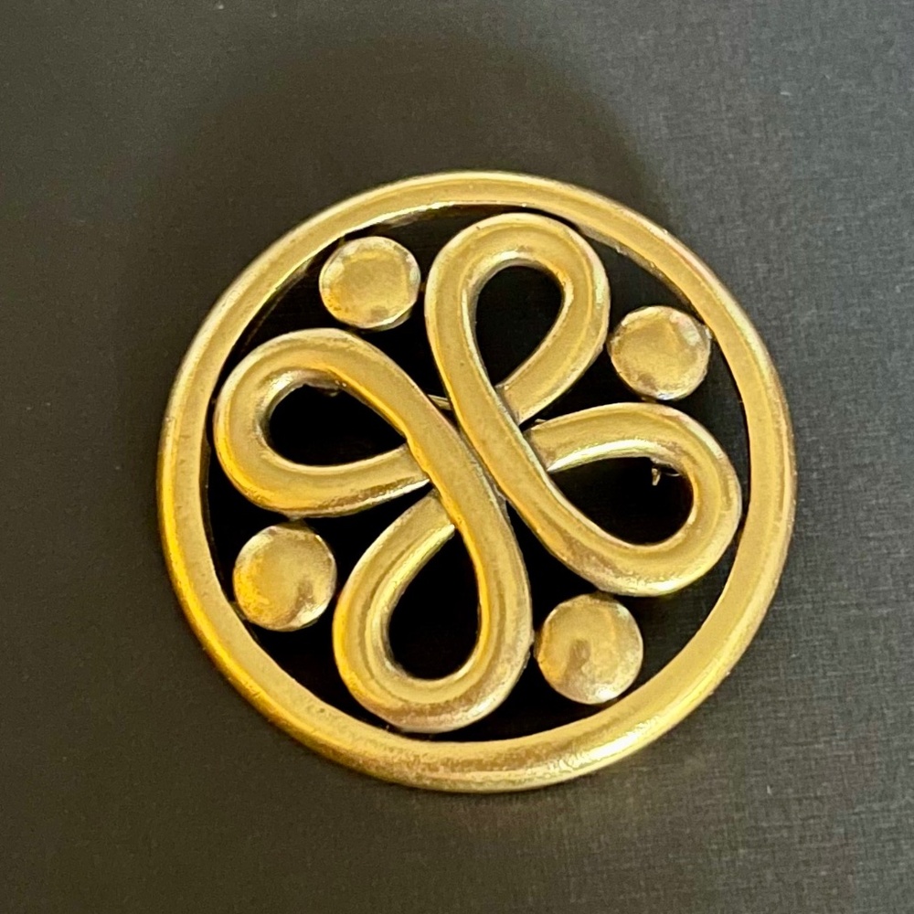 VINTAGE Designer YSL Yves Saint Laurent Large Gold Tone Knot Brooch Pin